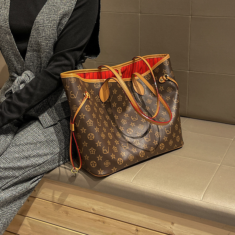 Elegant Leather Diaper Bag Lad - Luxury Bags Lv recension och pris
