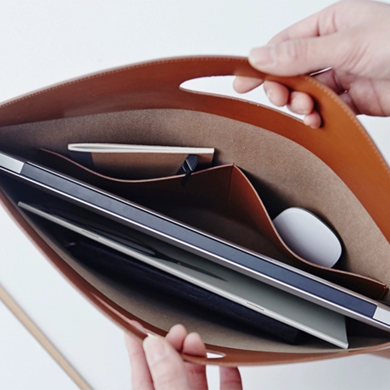 Luxury Design Custom Initials  - Luxury Bags For Laptop recension och pris