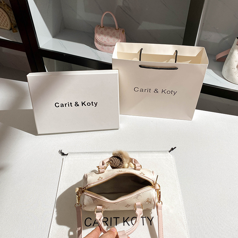 Luxury Brand Minimalist Elegan - Luxury Bags Paris recension och pris