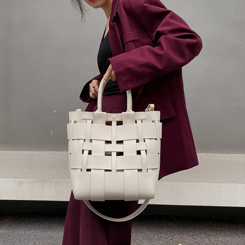 Custom Initials Genuine Leathe - Luxury Bags Tote recension och pris